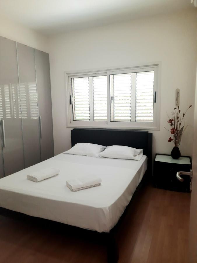Villa Larnaca Bay Resort Вороклини Экстерьер фото