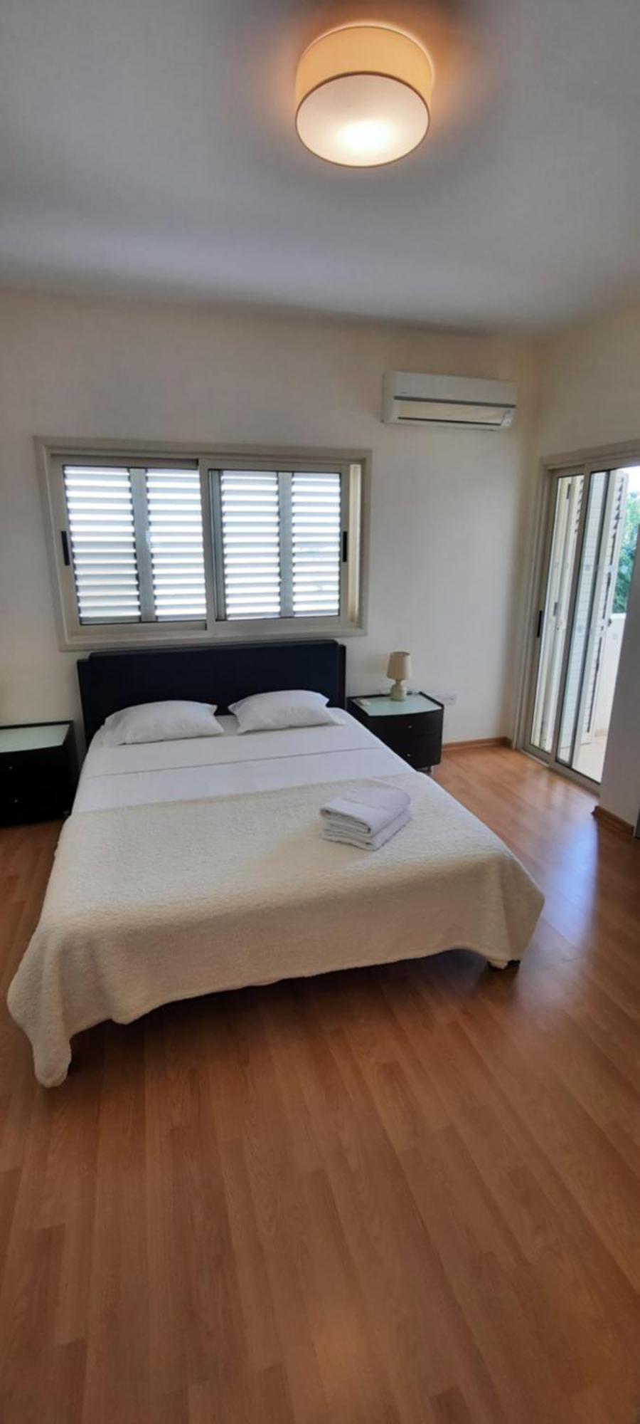 Villa Larnaca Bay Resort Вороклини Экстерьер фото