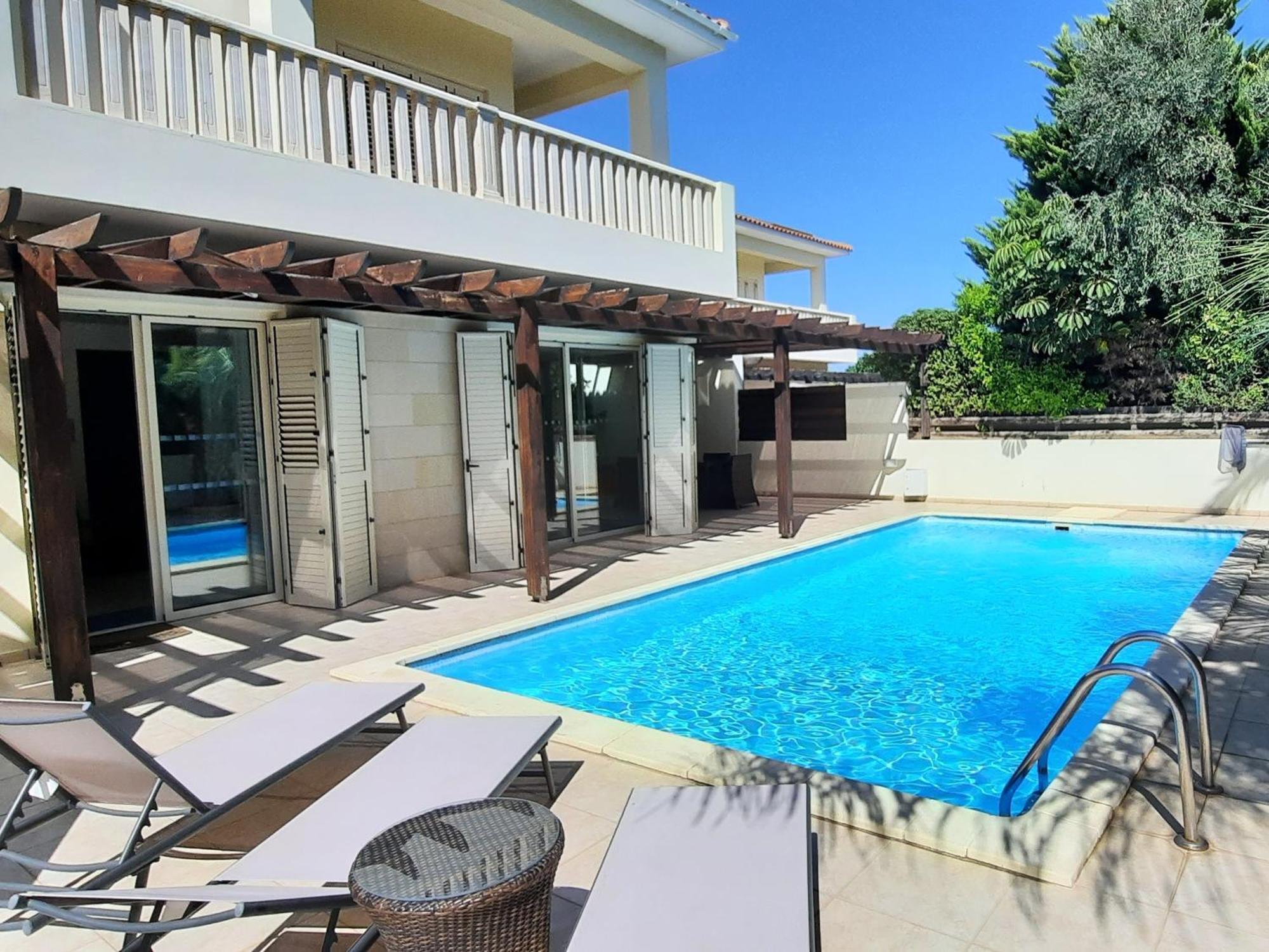 Villa Larnaca Bay Resort Вороклини Экстерьер фото